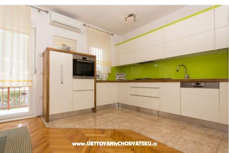 Apartments Domic photo 5