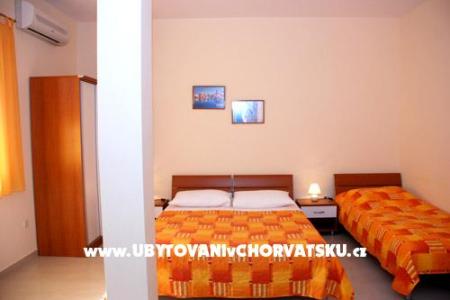 Apartments Riva & Roza photo 4