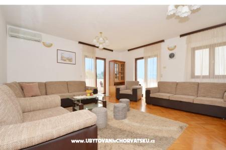 Apartments Damir photo 2
