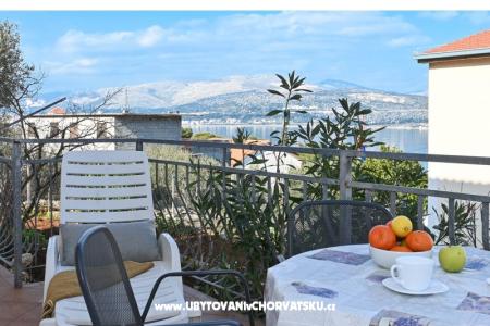 Arbanija Apartments Trogir Croatia