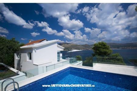 Casa Blanca White house Trogir Croatia