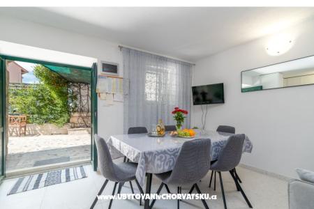 Diamond House photo 4