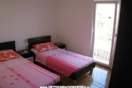 Sunshining Apartments photo 5