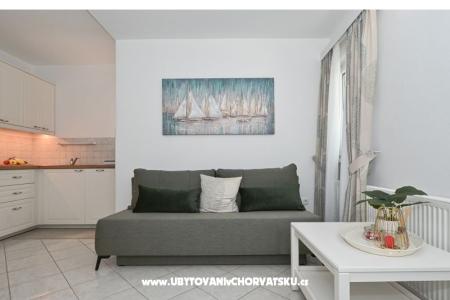 Anamaria photo 3