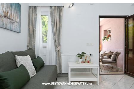 Anamaria photo 4