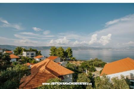 Apartments Slatine  photo 5