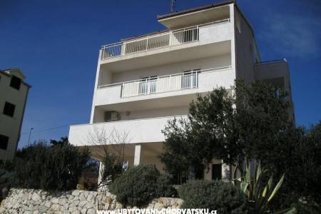 Zele Apartments Trogir Croatia