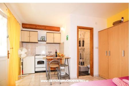 Apartments Jelaš photo 5