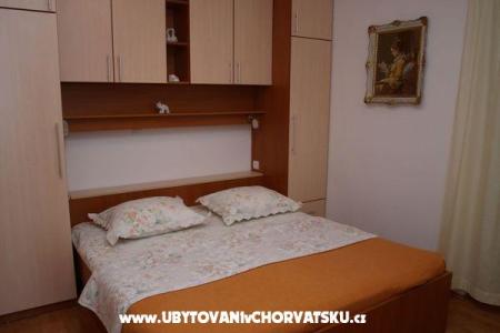 Apartments Zelic Tucepi photo 5