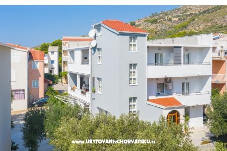 Apartmentts Šestić Tucepi Croatia