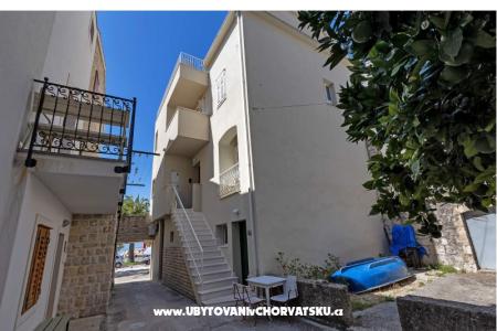 Tučepi Seafront Apartments Tucepi Croatia