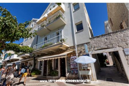 Tučepi Seafront Apartments photo 2