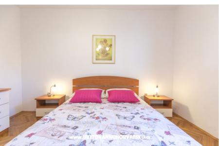 Apartments Mira Grdovic photo 4
