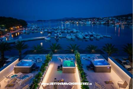 Apartments Dora Kukljica  Island of Ugljan Croatia