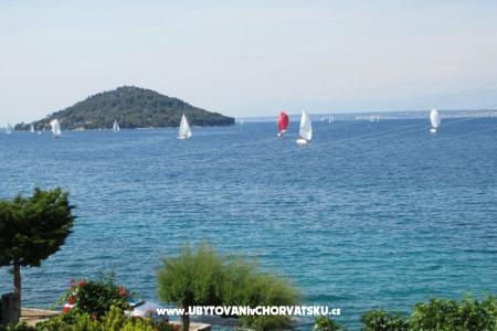 Apartments Sunrise  Kali ostrov Ugljan Croatia