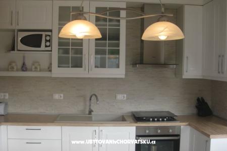 Sea view holiday house Kali photo 4