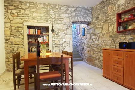 Kotarčevi dvori photo 3