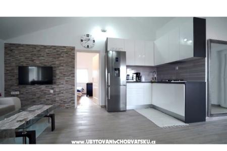 Apartments 3M Vir photo 2