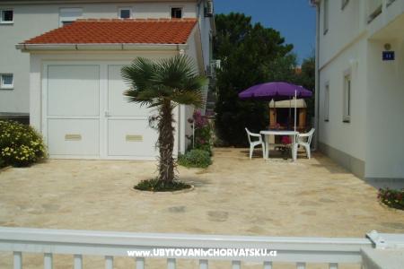 Apartments Fegeš photo 2