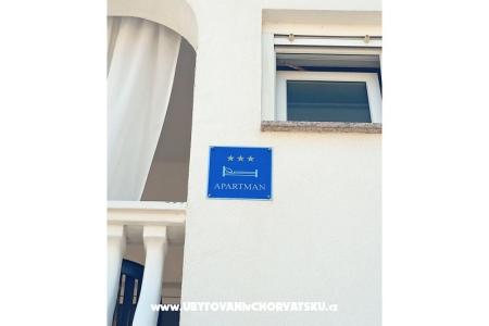 Apartments Knapić photo 3