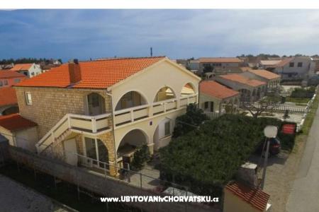 Apartments Oto Ivanka photo 4