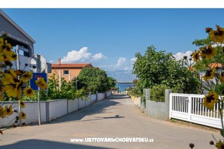 Apartments Pavic photo 2