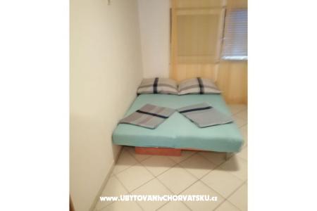 Apartments Lora photo 3