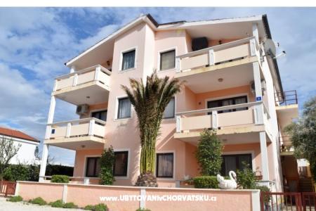 Apartments Karlo photo 5