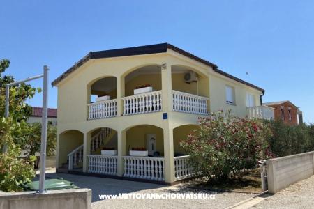 APARTMANI HELENA OASIS VIR photo 3