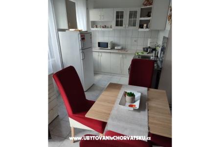 Studio apartman "Zara" photo 3