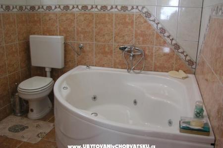 Villa MamaŠČ Barišić photo 5