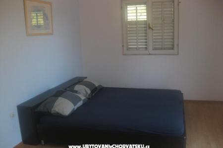 Vis Apartment photo 2