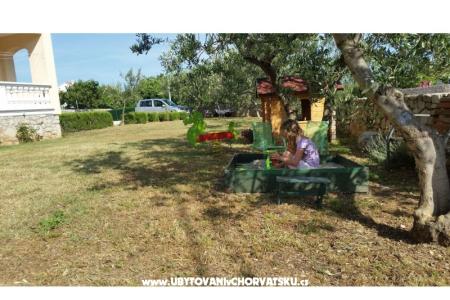 Apartments Cvita photo 2