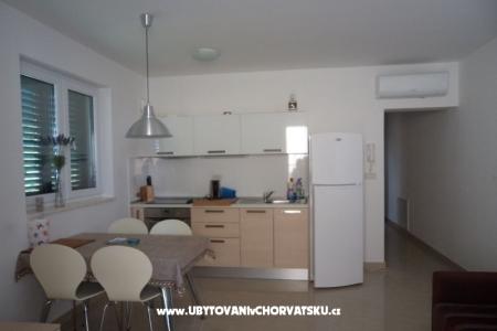 Apartments Draga photo 3