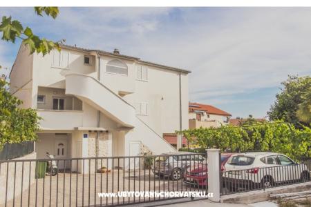 Apartments Ines photo 2