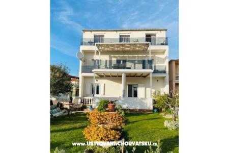 Apartments Jabuka photo 2