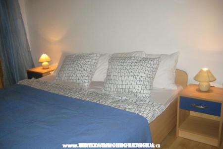 Apartments Obitelji Zorica photo 5