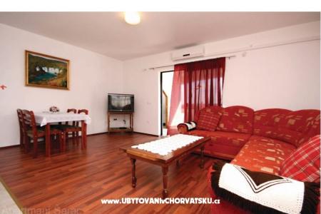 Apartments Šarac photo 5