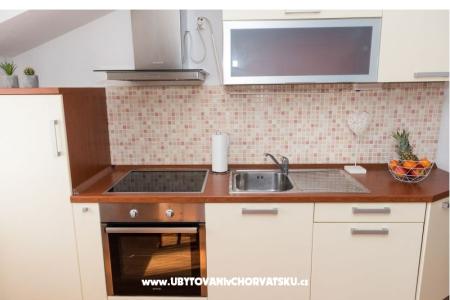 Apartments Summer House  photo 5