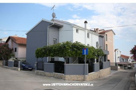 Apartments Toni Vodice Croatia