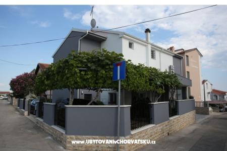 Apartments Toni photo 3