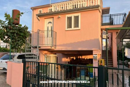 Apartments Viktorija i Mate Šišak photo 3