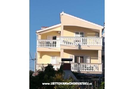 Apartments Vinka photo 4