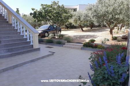 Apartments Duzelovi dvori  photo 4