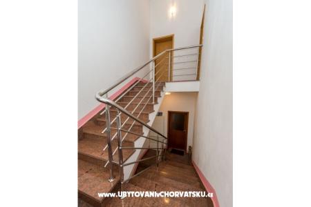 Apartment Lory photo 4