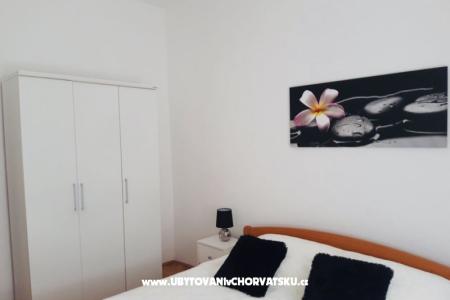 Apartments Centar photo 2