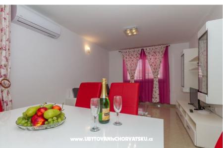 Apartments Villa Ines photo 2