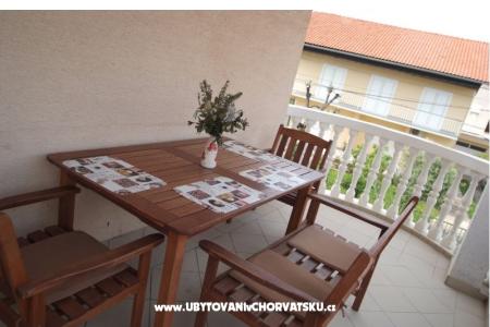 Apartments Cah photo 4