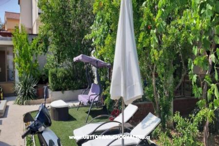 Mariva Holiday Home photo 3