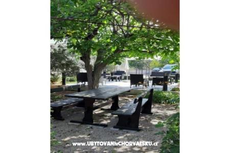 Mariva Holiday Home photo 4